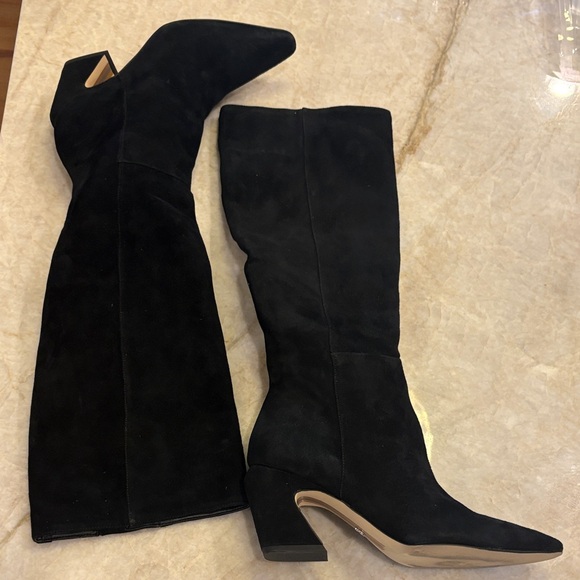 Sam Edelman Shoes - Sam Edelman knee high suede boots with chunky angled unique heel size 8